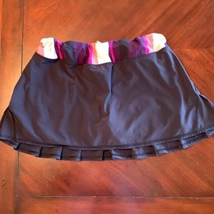 Lululemon Pacesetter Running/Tennis Skirt size 10 EUC
